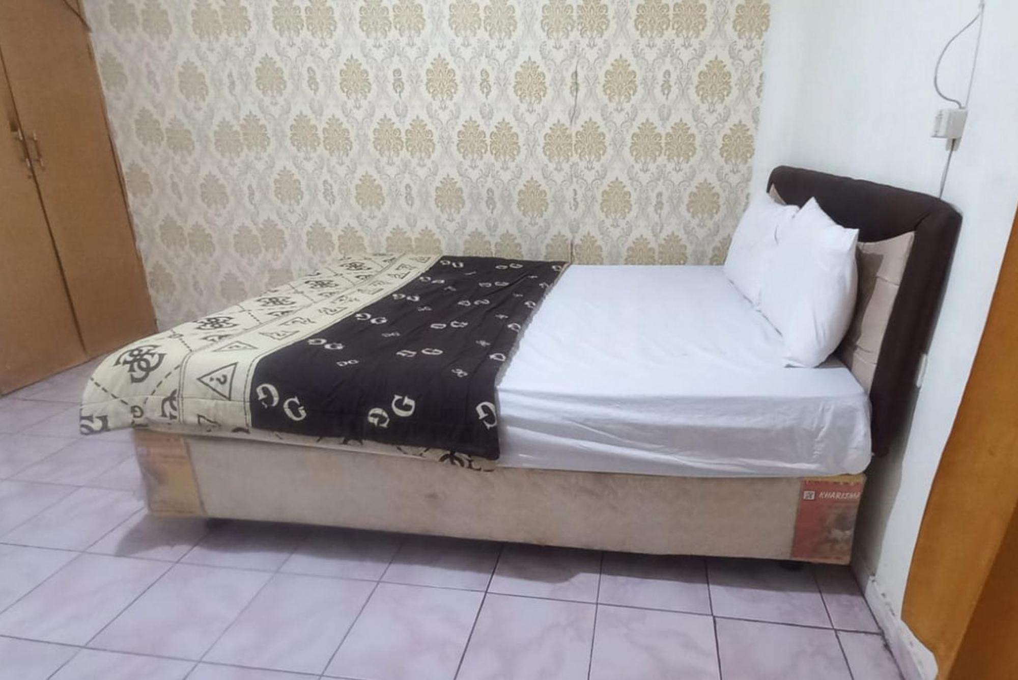 Fortuna Hotel Redpartner Near Exit Tol Paiton Экстерьер фото